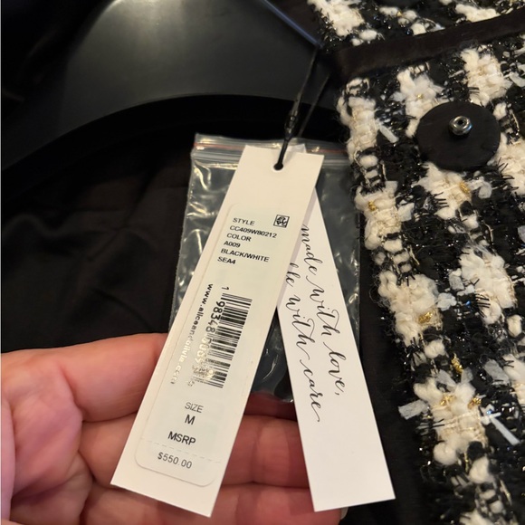 ALICE +OLIVIA Corwin Jacket - Picture 15 of 15